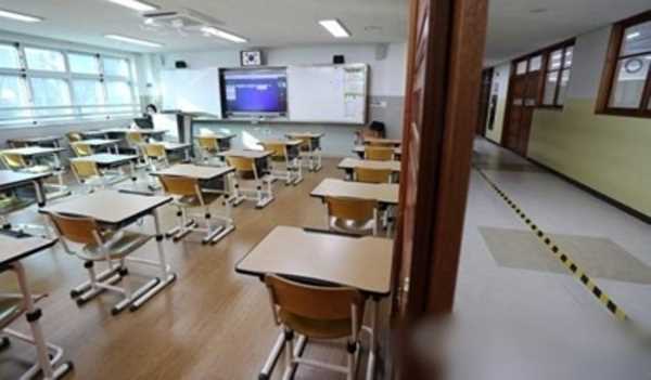 केंद्रीय विद्यालयों में समाप्त हुआ सांसद कोटे से मिलने वाला दाखिला केंद्रीय विद्यालयों में समाप्त हुआ सांसद कोटे से मिलने वाला दाखिला